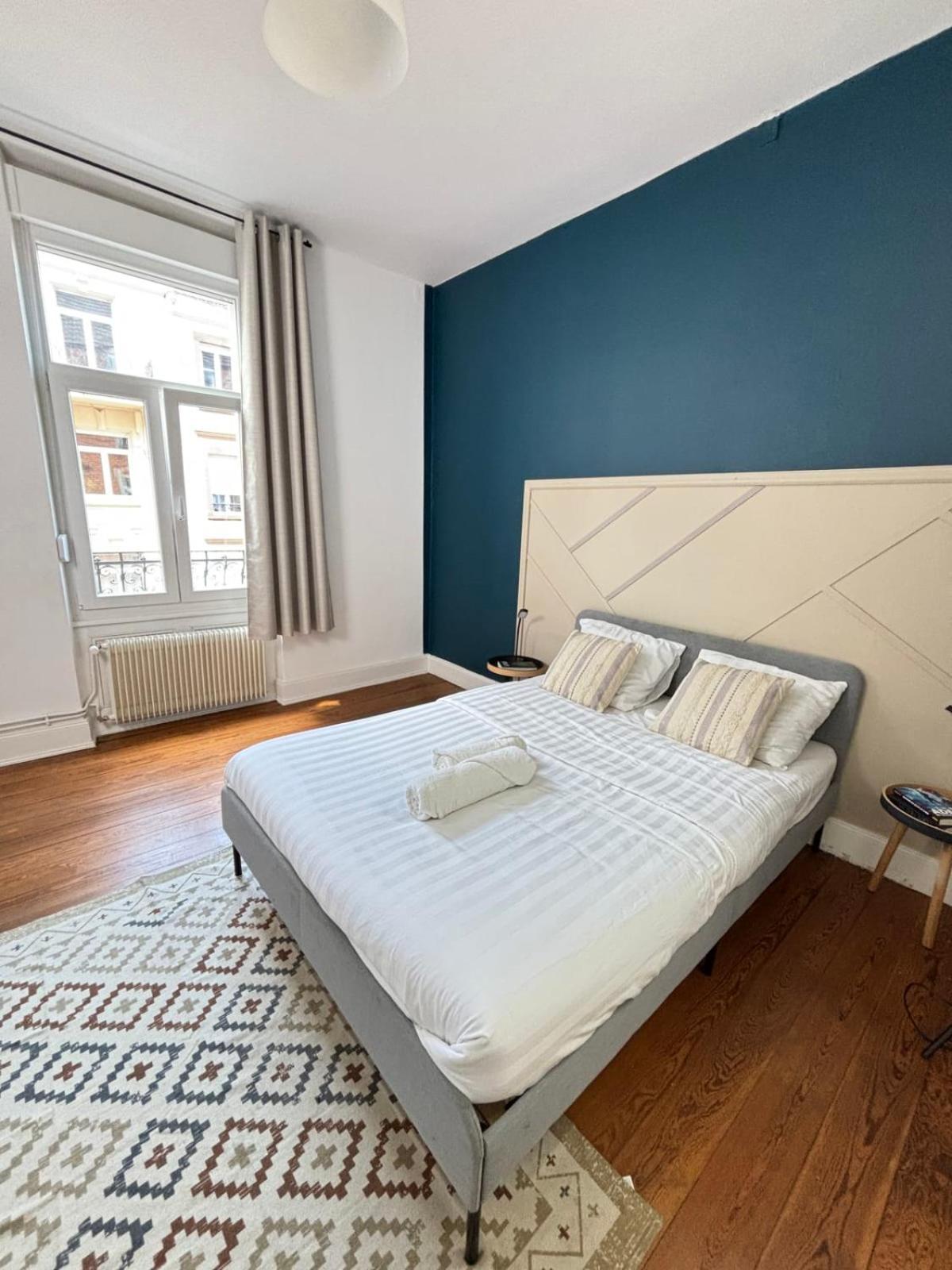Soh Rent 3 Pieces Gare 3 - Tv - Wifi - Balcon Appartement *